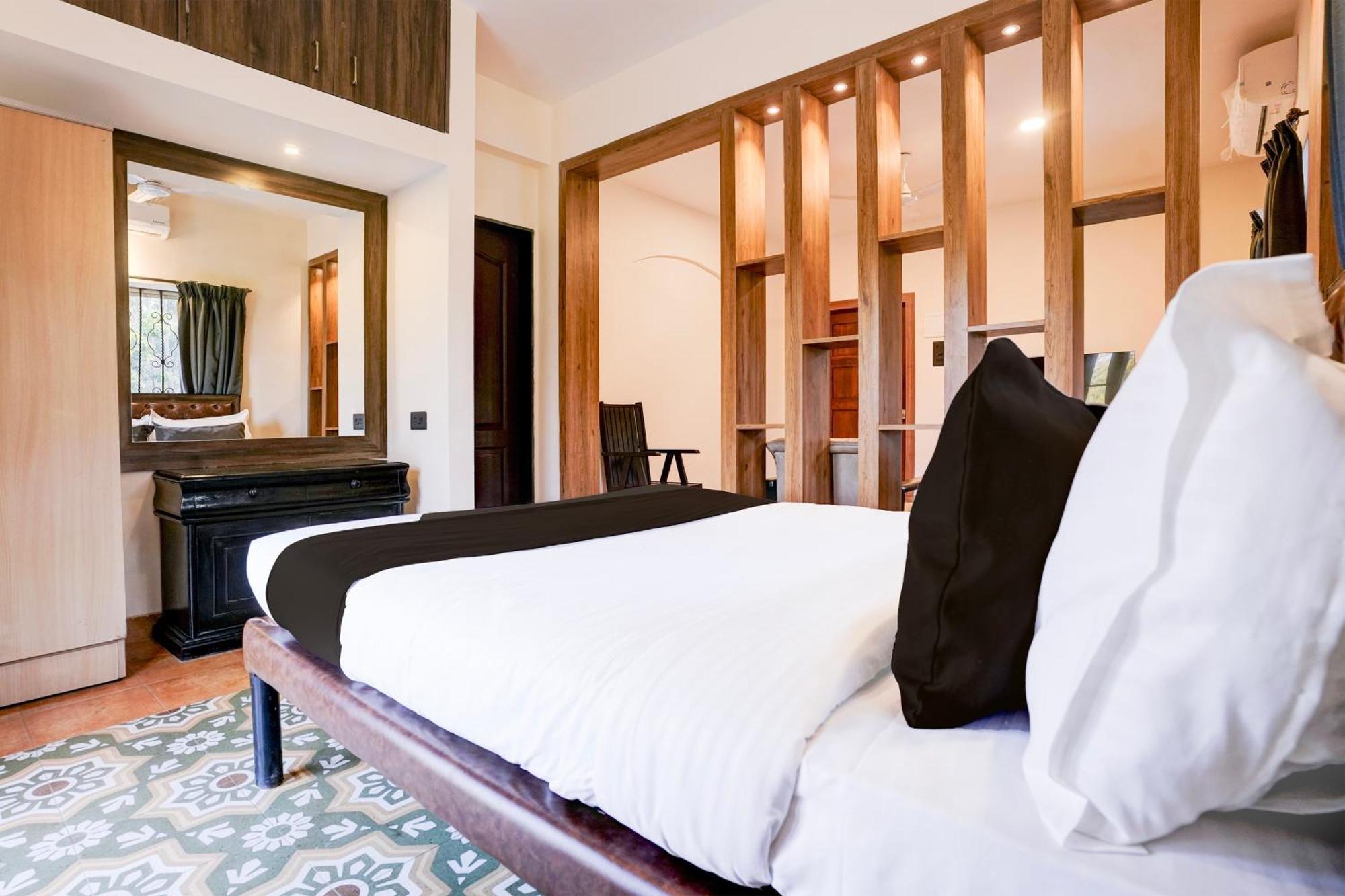 Collection O Dona Karen Hotel GOA Luaran gambar